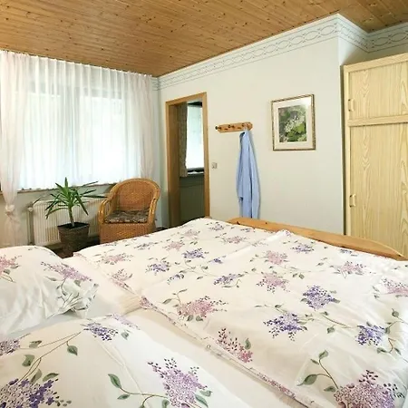Inviting In Partschins Rabland Apartment Enkirch